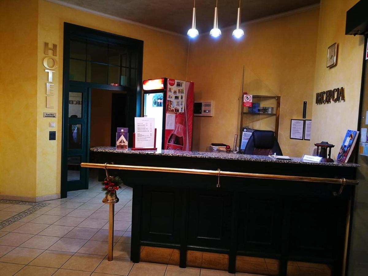 Hotel Mladost Lipany Exteriér fotografie