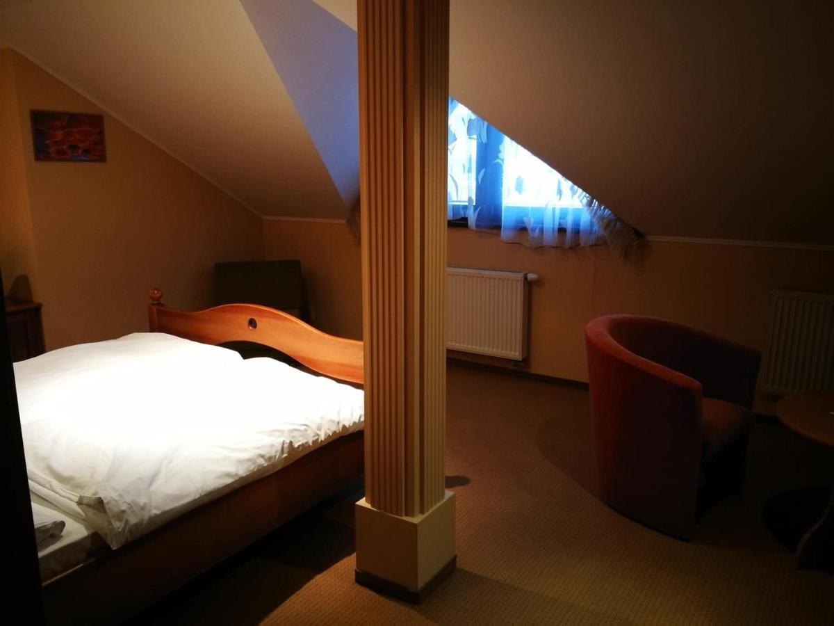 Hotel Mladost Lipany Exteriér fotografie